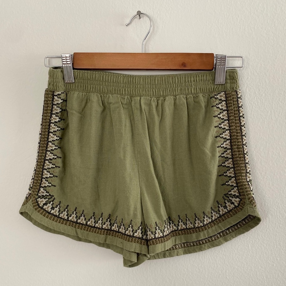 Abercrombie cloth patterned shorts